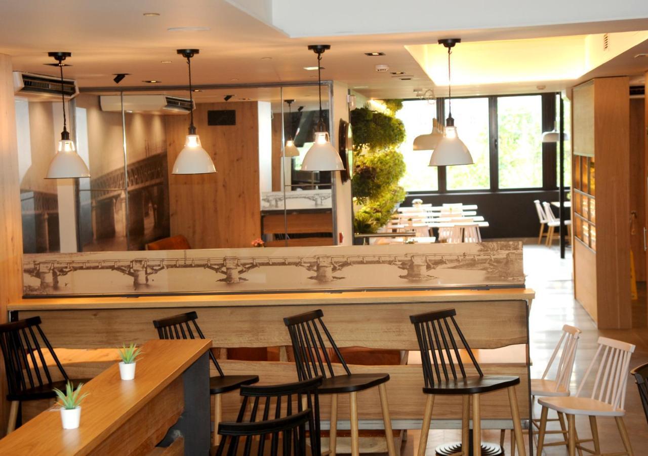 Hotel Aitana Irun Ngoại thất bức ảnh
