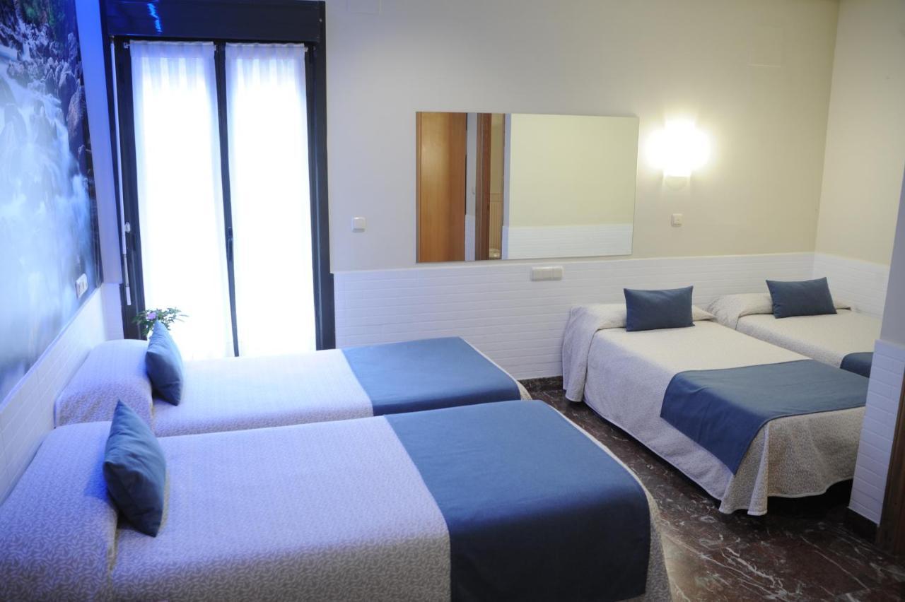 Hotel Aitana Irun Ngoại thất bức ảnh
